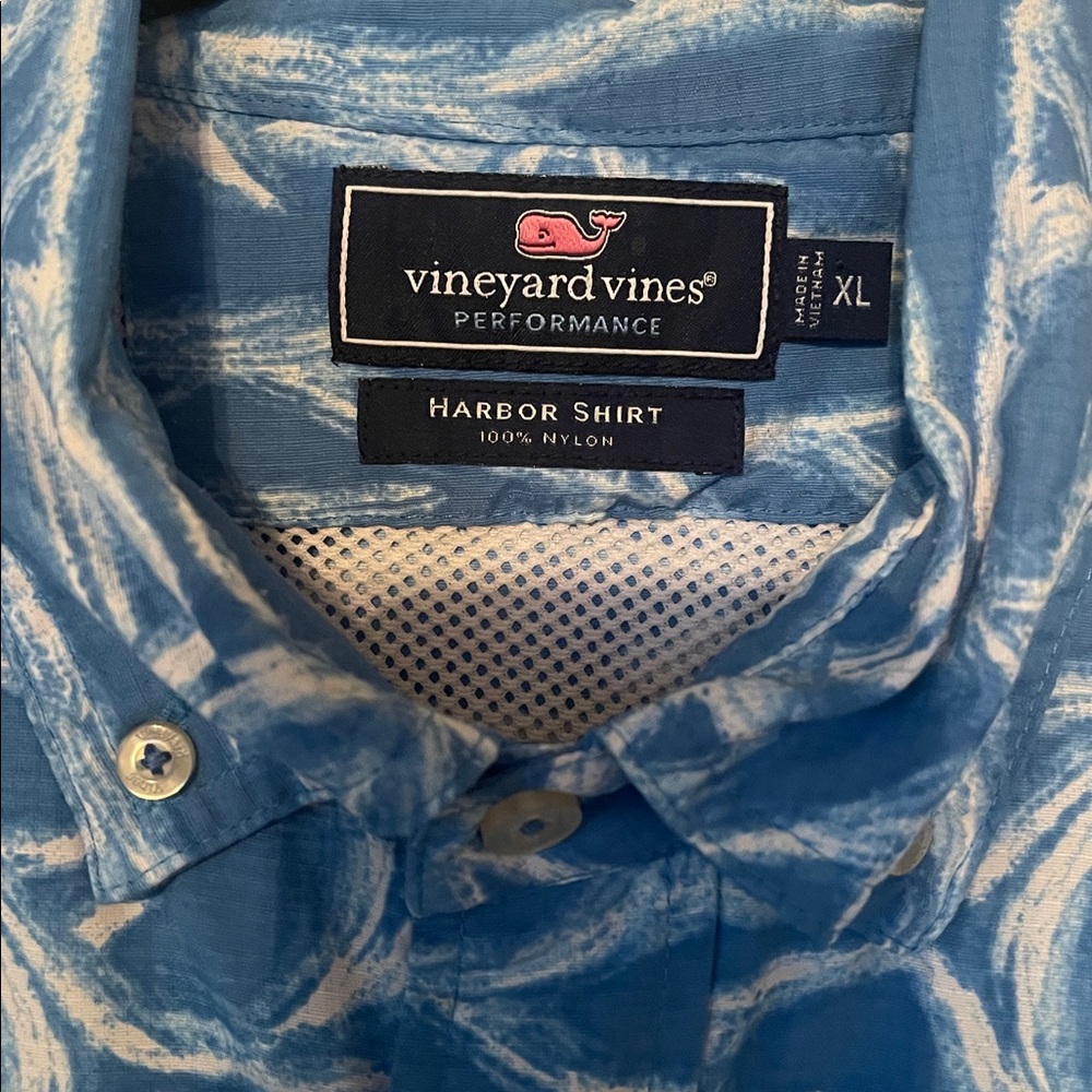 Vineyard Vines Blue Fish Pattern Button harbor Sh… - image 3